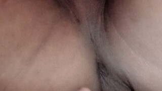 Hardcore hjemmelaget video av amatør unge gutter som får anal knulling