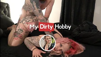 Valery Venom gets soaked watching her friend's huge cock and takes it deep