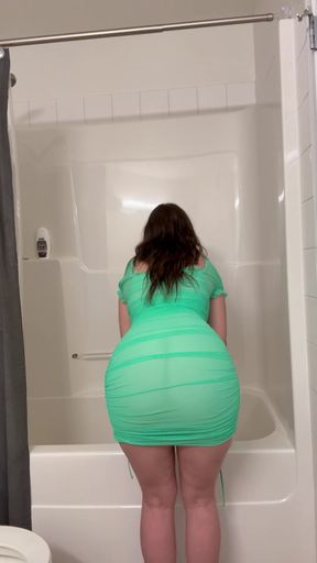 Assy amateur gets naughty on OnlyFans