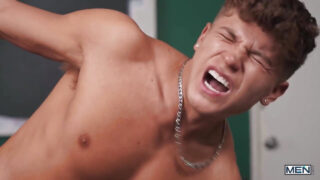 フェラチオ, 射精, 手コキ, 生ハメ, 舐める, チンポ, コンドーム – ティーンのジョーイ・ミルズとドレイク・フォンが巨根をアナルファック