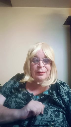 September 2026 VLOG - Chewing the fat whilst smoking a cigar