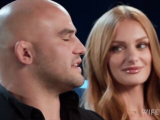 Jessi And Matt - Gorgeous Redhead Gets BBC Creampie