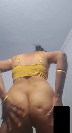Tamil aunty enjoyed in video call