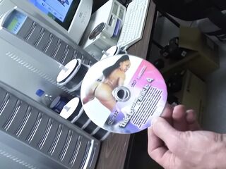 The Dangerous Throat of Chunky Ebony Hotties