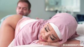 Hijab Girl Think She Can Last Longer Than Me