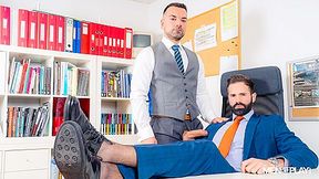 Employee of the Month - MENatPLAY