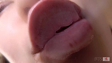 sniffing Kaho's beauty smell No.1 Saliva play edition(dogd16-01/FETIS.JP)