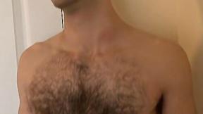 ”Muscular studs swap head before fucking hard”