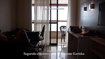 Hotwife no estilo Paola se exibindo para o amigo negão bem dotado estilo Bengala. Corno filmando tudo BBC wife