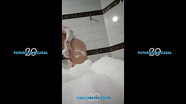 Cena making a loira tomando banho sem marido saber. Vazou na net