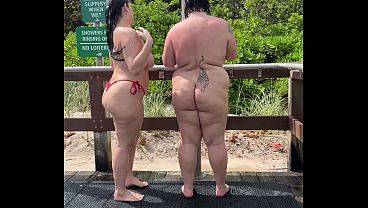 VLOG: Nude Beach in Miami with 2 Curvy Baddies