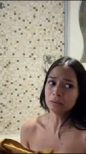 ANAL FUCK WITH MY GIRLFRIEND IN THE BATHROOM AND THEN WITH HER BLONDE MILF STEPMOTHER IN THE KITCHEN   Clip 3