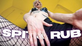 Open Your Mouth - Spit & Face Sitting Domination (SPIT FETISH)