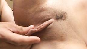 ”Gwen Diamond has satisfying meaty cunt”