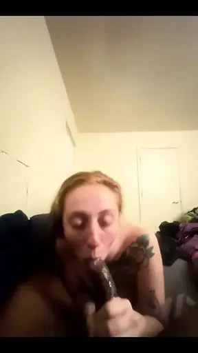 Amateur babe sucks cock and wants his cum