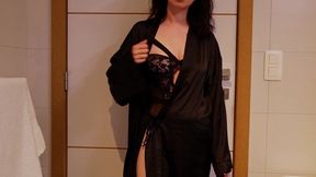 Stepmommy Wanna You in Bathroom! Vibratorteasingtaboo