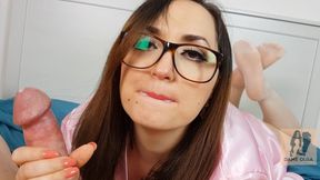 (671) 100% Cum in Mouth Cumshots, Cum Eating & Swallowing Compilation #01 - Dame Olga (720p)