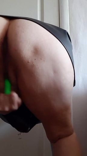 I Caught My MILF Step Sister Using Her New Sex Toy