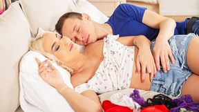 Impressive blonde with big boobs Lisi Kitty swallows cum after sex