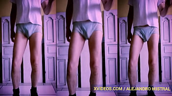 Fetiche ropa interior hombre maduro en trusa Alejandro Mistral Video gay