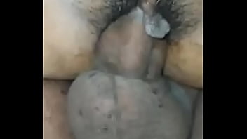 Culo peludo de mi vecina bien rica