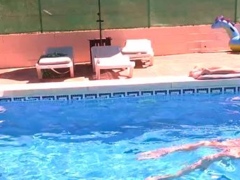 JoJo Seduces A Young Man At The Hotel Pool