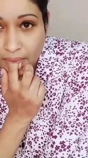 Bhabhi Fucked Herself Cucumber in Her Ass and Pussy