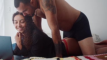 He wanted to make me cum in the middle of a meeting - Nati Camargo