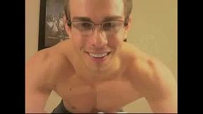 Not your everyday Gay Sex Show - hotnakedmen.net/chat