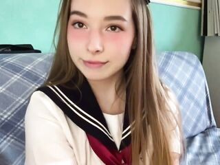 Homemade amateur beauty masturbate cunt