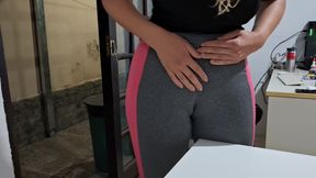 Masturbating her camel toe on the table with the neighbor&#039;s help.
