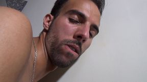 un proxenete et sa pute a dispo - porn version