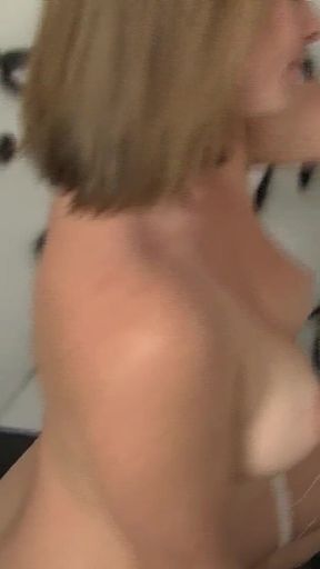 Sierra Sanders gets her pussy touched and sucks huge cock for cum