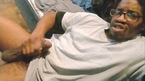 Washington streamer stroking his cock OF:Seattlefitnessguy