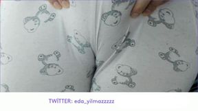 Turkish Camel Toe Masturbation