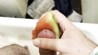 Gonzo onanism with a watermelon: Ejimo Somo knows how to tear up food