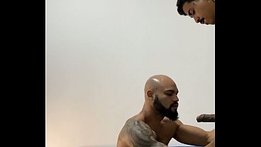 careca rabudo passivo com dotado