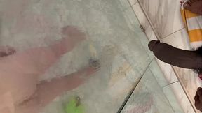 Sneaky stepbrother spies on stepsister and jerks off in shower
