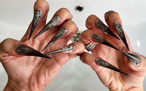 Long Claws - My New Shape, Long Nails with Long Fingers
