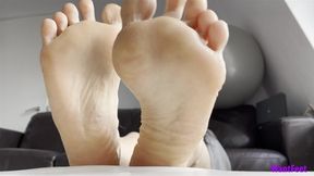 Christina Wrinkled Soles - 4K MP4