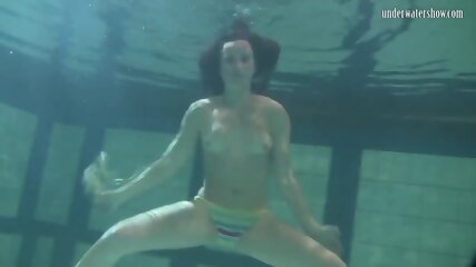 Barbara Chehova horny underwater swimming teenie