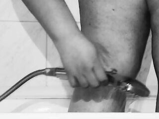 I spy on my step sister as this babe pees in the shower