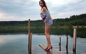Famegirls nora vid 06
