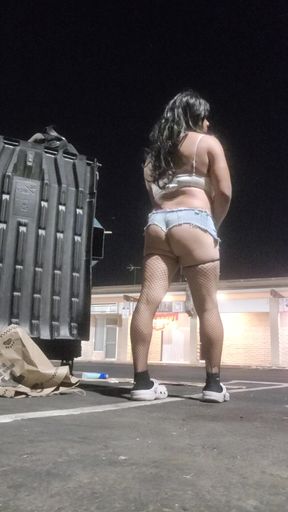 Crossdress Sissy slut public