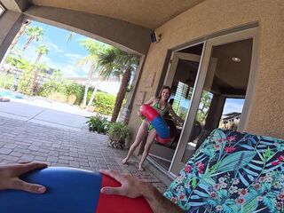 Rose Caarter Gets Some Schlong And Cum Underneath The Sun