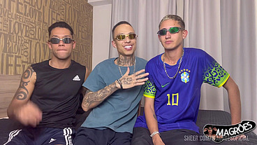 O SAFADO SEMPRE VEM EM CASA LEVAR PICA NO CUZINHO