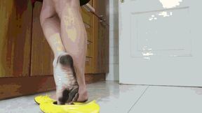 Dirty feet in yellow ballet flats WMV