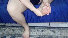 exibindo os pes para os safados - fernando devil
