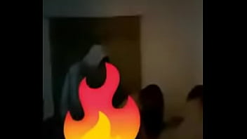 Valeria  larisa  disfrutando con su macho
