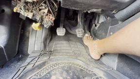 Trying To Make My Poor Engine EXPLODE Barefoot!